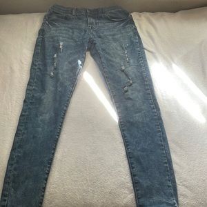 Arizona Skinny jeans.